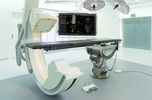 Philips-Hybrid-Operating-Room-with-Surgical-Navigation-Technology-1