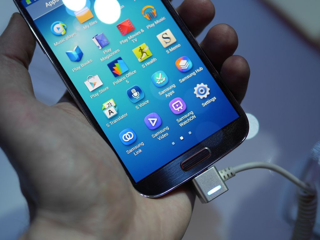 MWC 2014’te Samsung Galaxy S5 ve Yeni S-Health Uygulaması Tanıtılacak