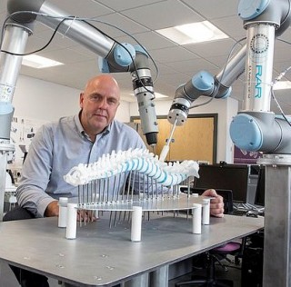 Robot Teknolojisi ile Omurga Cerrahisi Yeniden Şekillenecek